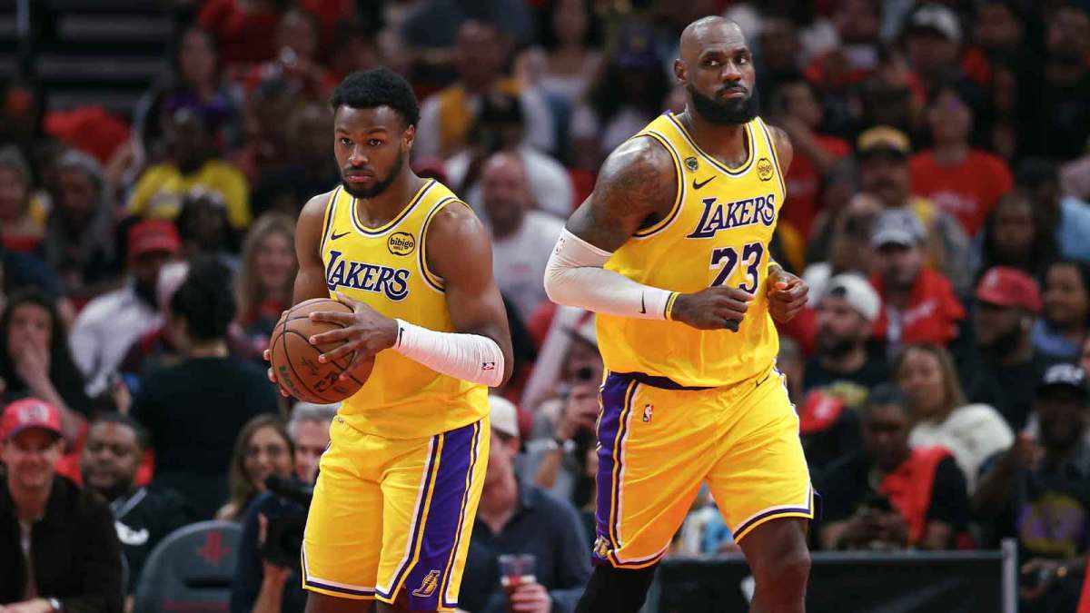 ESPN记者：湖人队内部人士暗示詹姆斯父子可能一起转投新球队｜友博体育官网（封面配图）